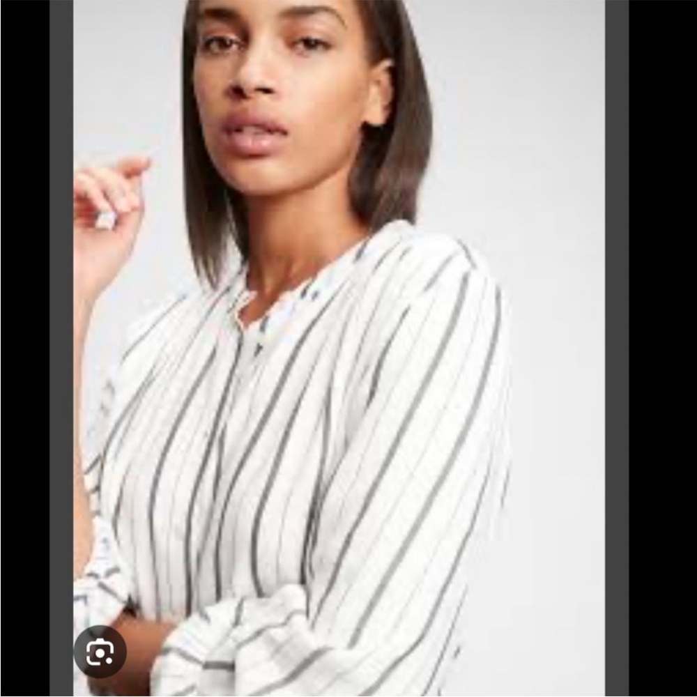 MENDOCINO Gilbert Vertical Chevron Stripe Lace-up Shirt Size M like new